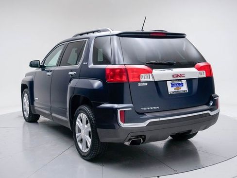 Used 2017 GMC Terrain SLE w/ Chrome Edition image 3