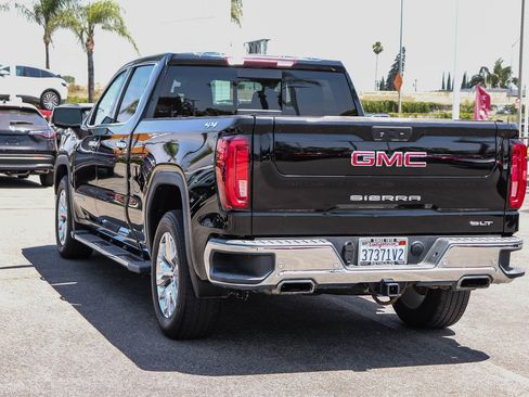 Used 2019 GMC Sierra 1500 SLT w/ SLT Premium Plus Package AWD/4WD image 13