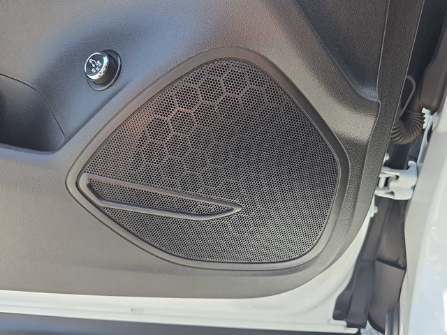 Certified 2021 Buick Envision Preferred FWD image 17