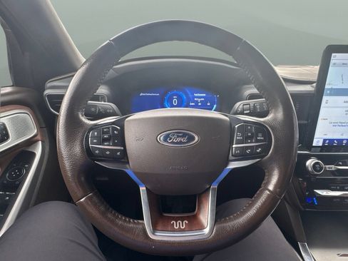 Used 2022 Ford Explorer King Ranch AWD/4WD image 20
