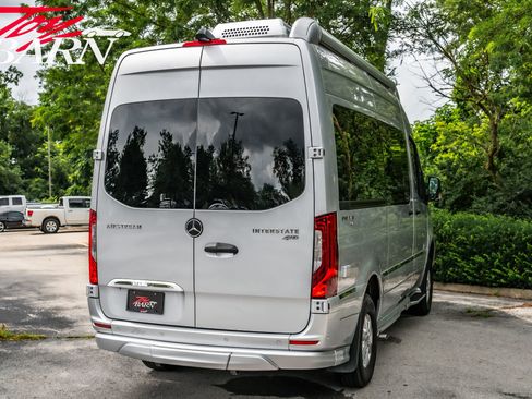 Used 2020 Mercedes-Benz Sprinter 2500 image 3