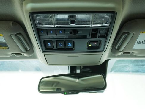 Certified 2024 Toyota 4Runner Limited AWD/4WD image 23