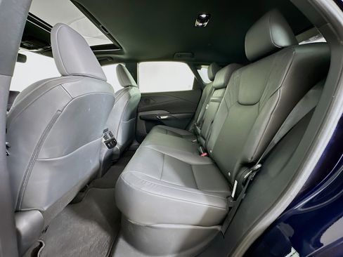 Used 2023 Lexus RX 350 Premium image 28
