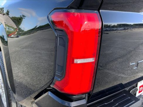 Used 2026 Toyota Tacoma SR5 RWD image 28