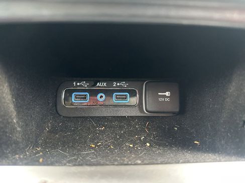 Used 2018 Jeep Grand Cherokee Limited w/ Luxury Group II image 30