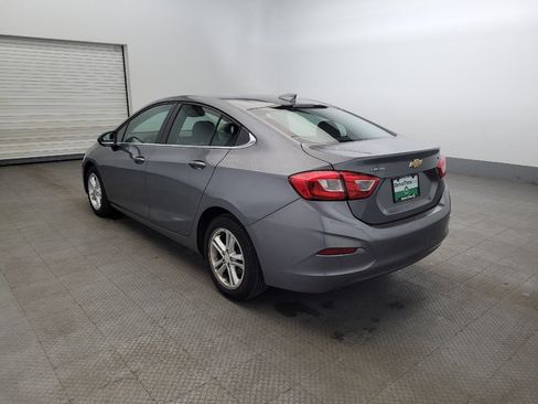 Used 2018 Chevrolet Cruze LT FWD image 5