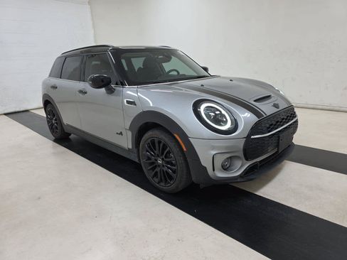 Used 2024 MINI Cooper Clubman S AWD/4WD image 2