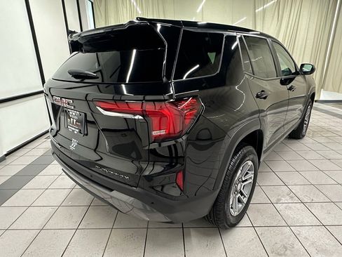 Used 2025 GMC Terrain Elevation image 5