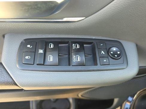 Used 2019 RAM 1500 Big Horn image 14