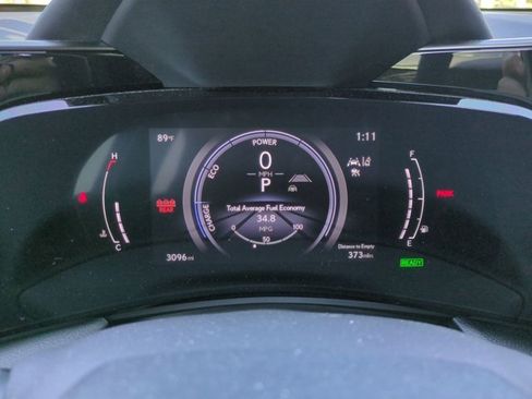 Used 2025 Lexus NX 300h AWD w/ Luxury Package image 25