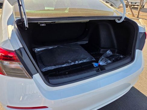 Used 2024 Honda Civic Sport image 13