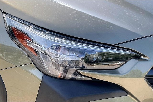 Used 2025 Subaru Outback Onyx Edition AWD/4WD image 27