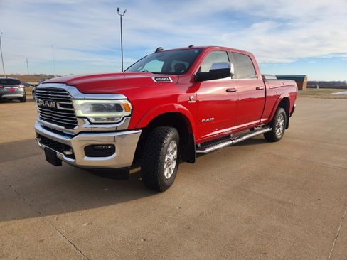 Used 2020 RAM 2500 Laramie image 4