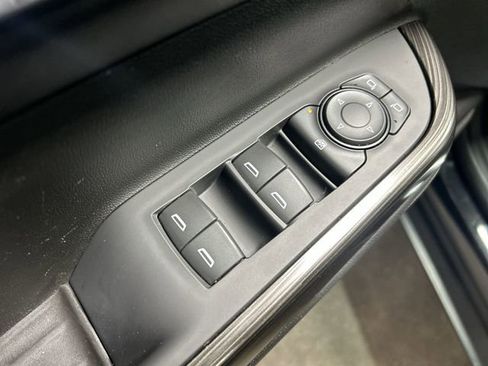 Certified 2018 GMC Acadia SLT AWD/4WD image 23