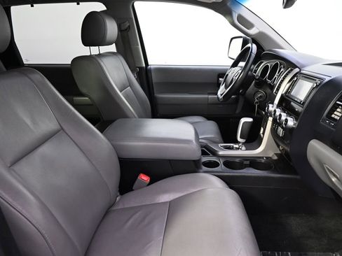 Used 2015 Toyota Sequoia Limited image 14