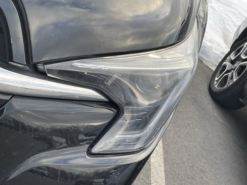 Certified 2023 Subaru Ascent Premium w/ Convenience Package image 11