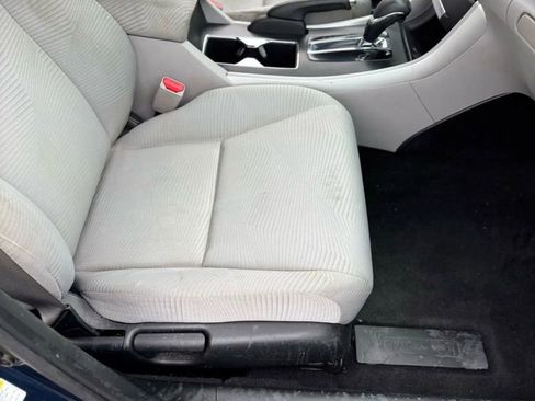 Used 2015 Honda Accord LX image 16
