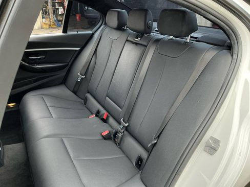 Used 2018 BMW 330i Sedan RWD image 20