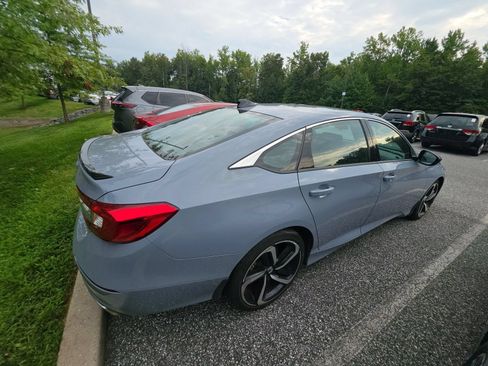 Used 2022 Honda Accord Sport image 6