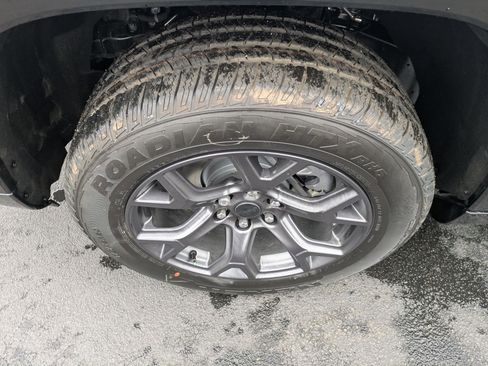 New 2026 Jeep Grand Wagoneer Limited image 9