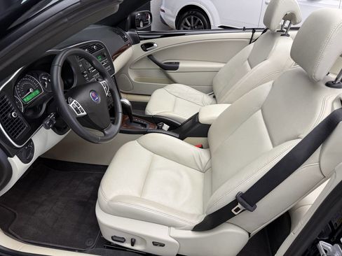 Used 2010 Saab 9-3 2.0T w/ Comfort Package image 14