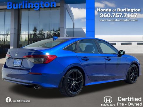 Used 2023 Honda Civic Sport image 7