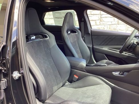 New 2026 Hyundai Elantra N FWD image 18