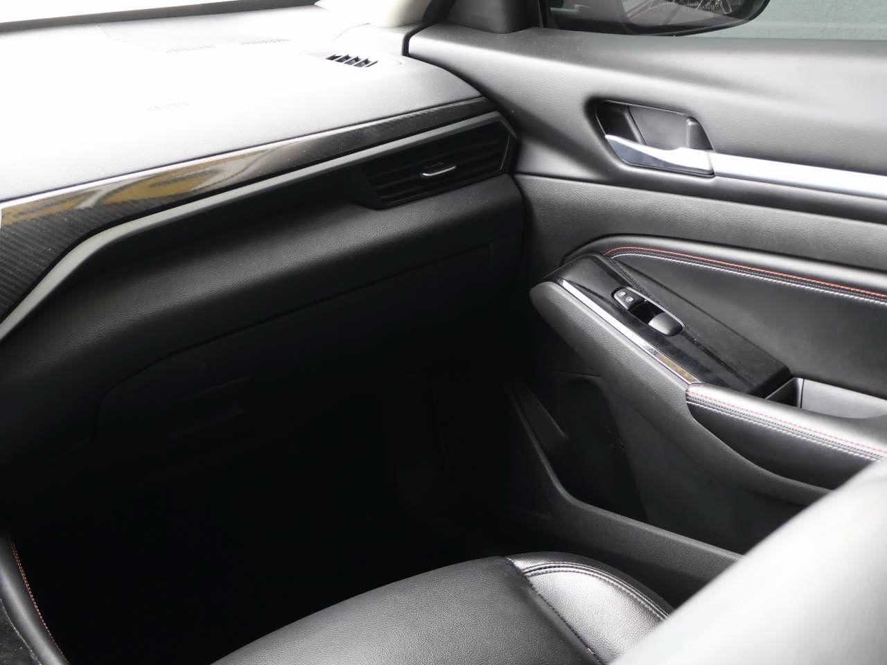 Used 2023 Nissan Altima 2.0 SR FWD image 17