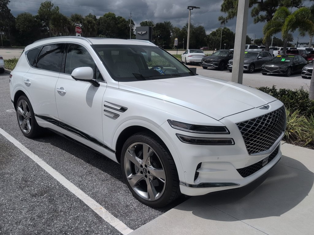 Used 2024 Genesis GV80 3.5T w/ Prestige Package AWD/4WD image 2