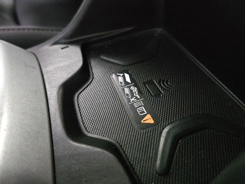 Used 2018 Chevrolet Colorado ZR2 AWD/4WD image 37