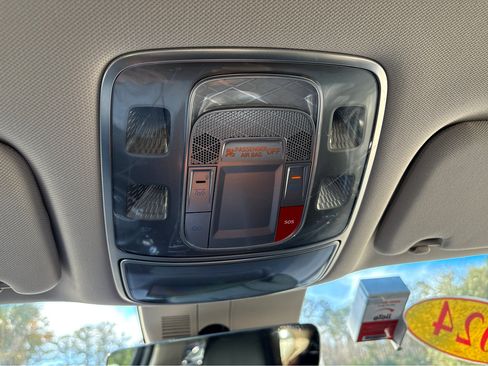 Used 2024 Genesis GV80 2.5T image 33