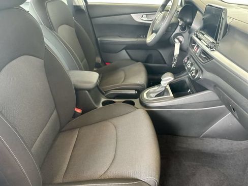 Certified 2023 Kia Forte LXS FWD image 26