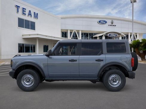 New 2025 Ford Bronco 4-Door image 3