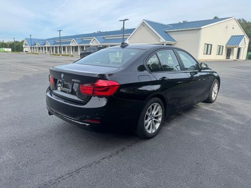Used 2016 BMW 320i xDrive Sedan image 4