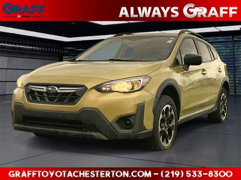 Used 2023 Subaru Crosstrek 2.0i image 1