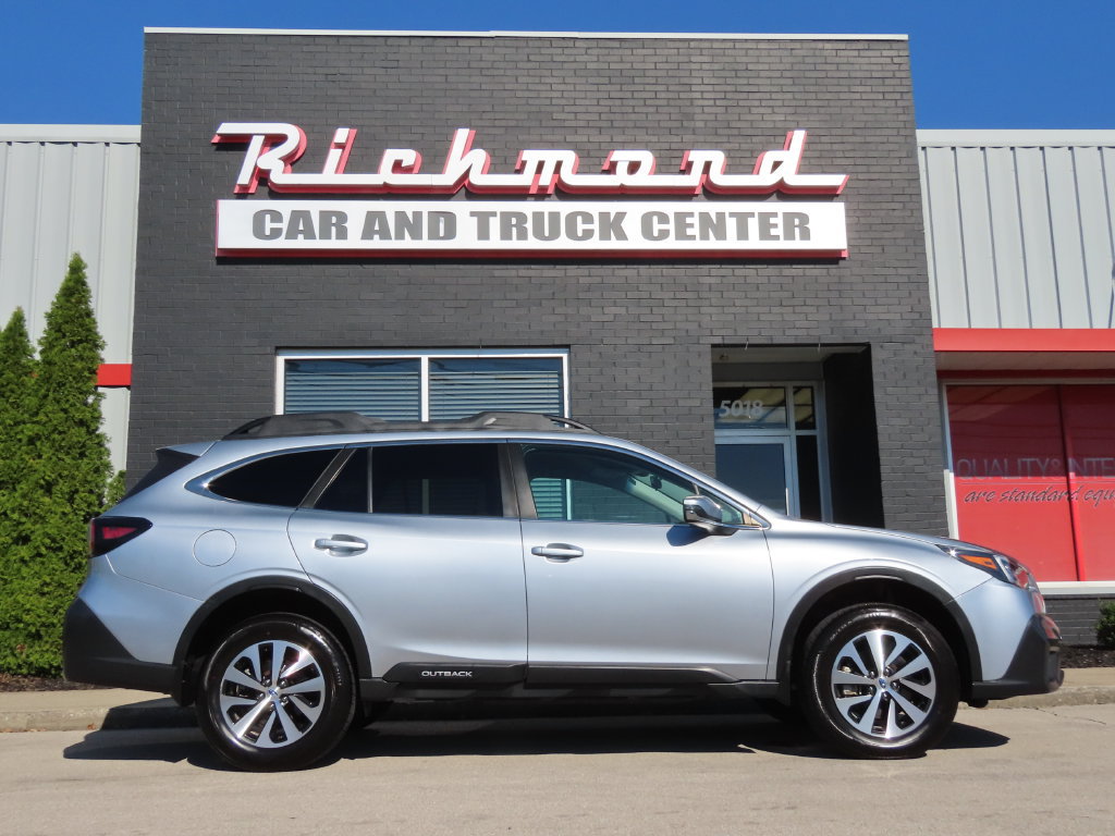 Used 2020 Subaru Outback Premium AWD/4WD image 3