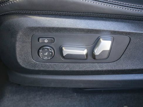 New 2026 BMW X5 sDrive40i w/ Parking Assistance Package RWD image 17