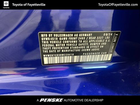 Used 2024 Volkswagen Golf R AWD/4WD image 20