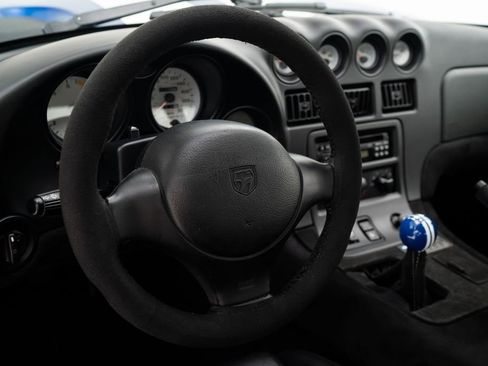 Used 1997 Dodge Viper GTS RWD image 13