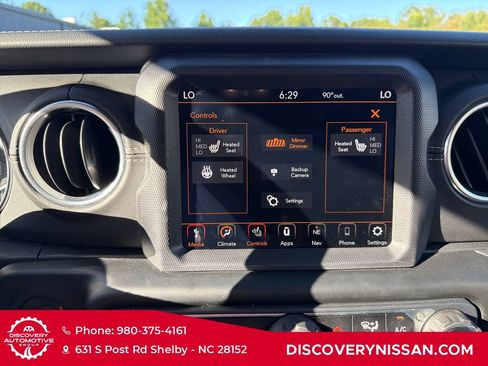 Used 2020 Jeep Wrangler Unlimited Sahara w/ Dual Top Group AWD/4WD image 16