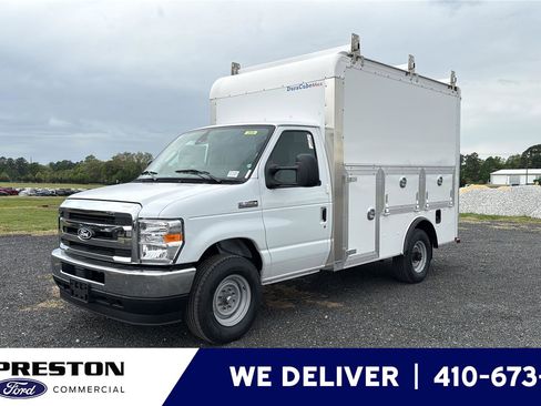 New 2027 Ford E-350 and Econoline 350 Super Duty RWD image 1