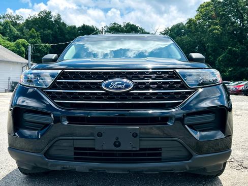 Used 2020 Ford Explorer XLT image 12