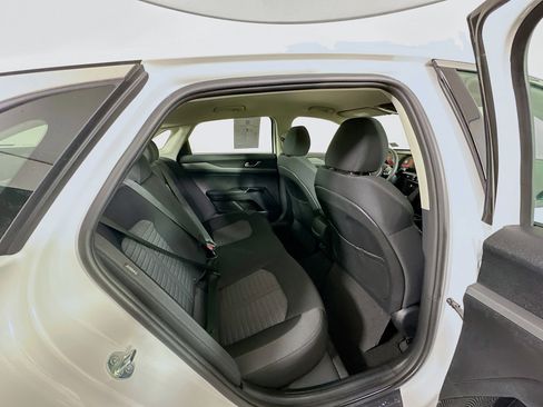 Used 2025 Kia K5 LXS image 29