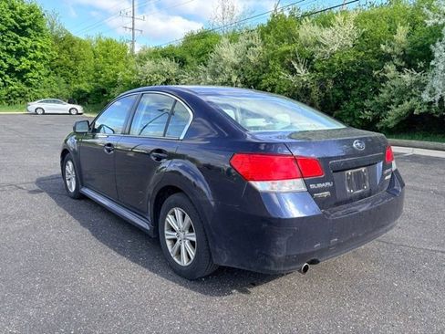 Used 2012 Subaru Legacy 2.5i w/ Alloy Wheel Pkg AWD/4WD image 3