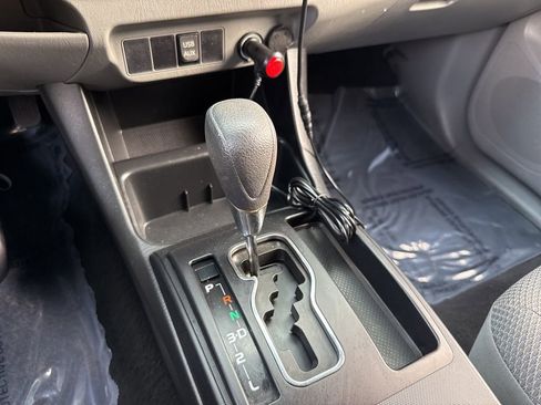 Used 2014 Toyota Tacoma 2WD Access Cab w/ Convenience Package image 30