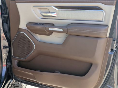 Used 2021 RAM 1500 Laramie w/ Laramie Southwest Edition image 29