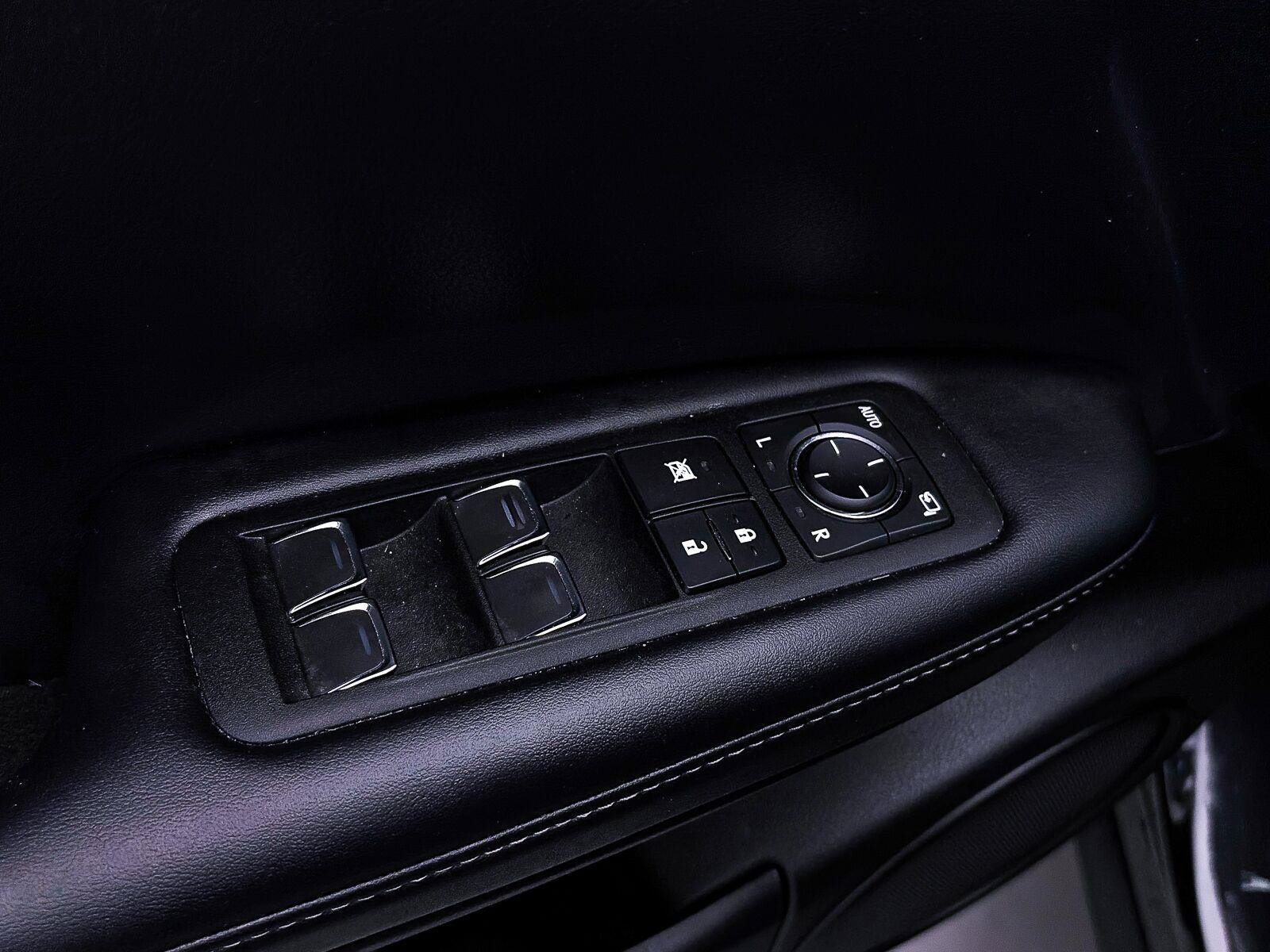 Used 2021 Lexus RX 350 AWD w/ Accessory Package image 17