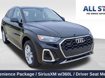 Used 2024 Audi Q5 2.0T Premium w/ Convenience Package