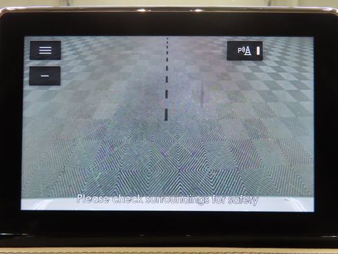 Used 2020 Lincoln Corsair Reserve image 21