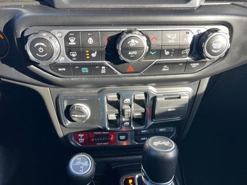 Used 2021 Jeep Wrangler Unlimited Rubicon 4xe w/ Cold Weather Group image 14